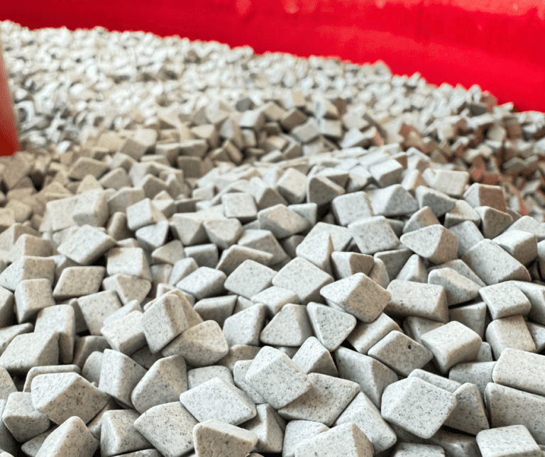 TC1 6mm triangular ceramic media for deburring, polishing and surface finishing